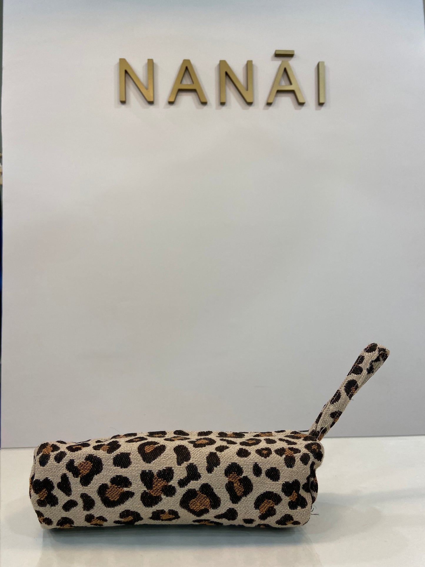 Neceser/estuche estampado leopardo.