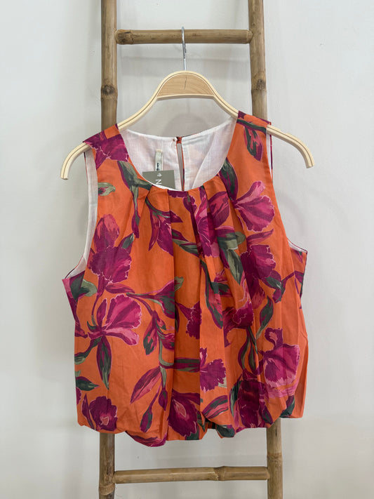 Top Capri