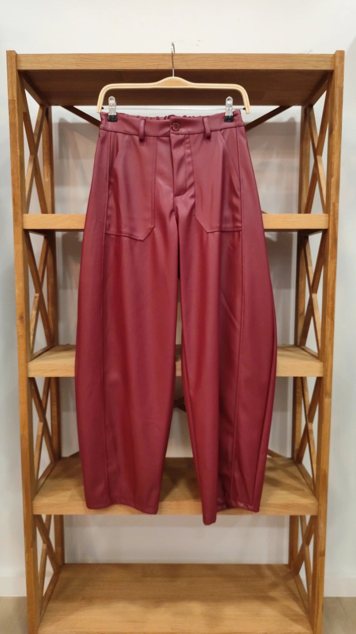 Pantalón Bombacho Efecto Piel