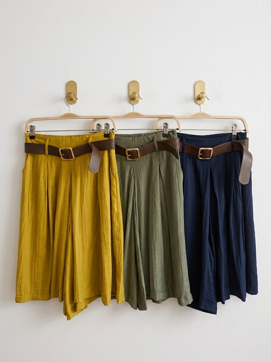 Pantalón Corto Plisado