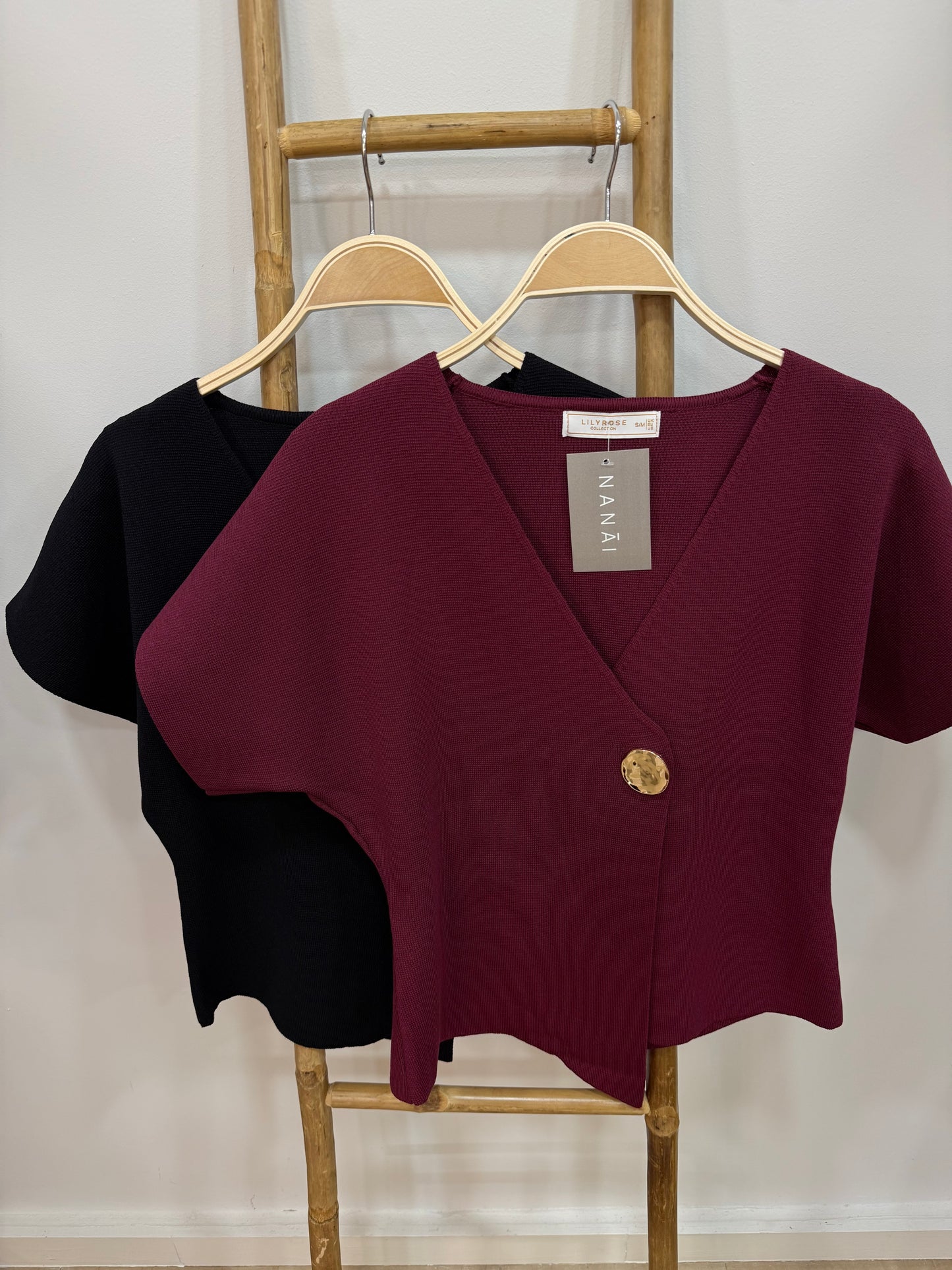 Chaleco botón dorado